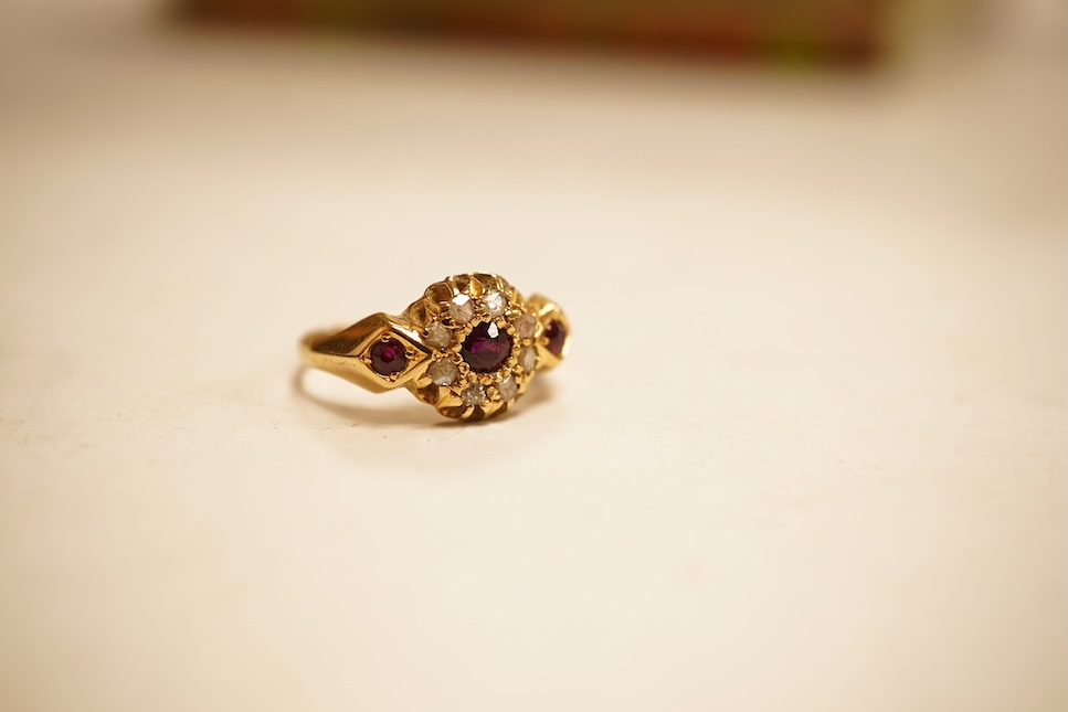 An 18ct, plat and illusion set solitaire diamond ring, size P, gross weight 2.4 grams.